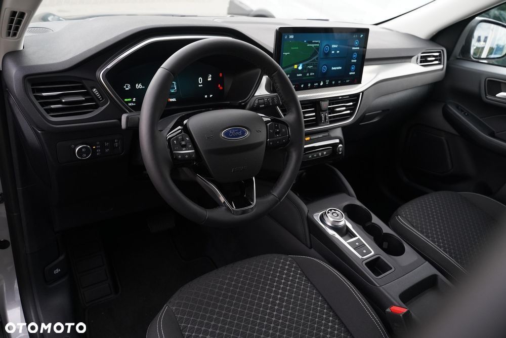 Ford Kuga 2.5 FHEV FWD Titanium - 13