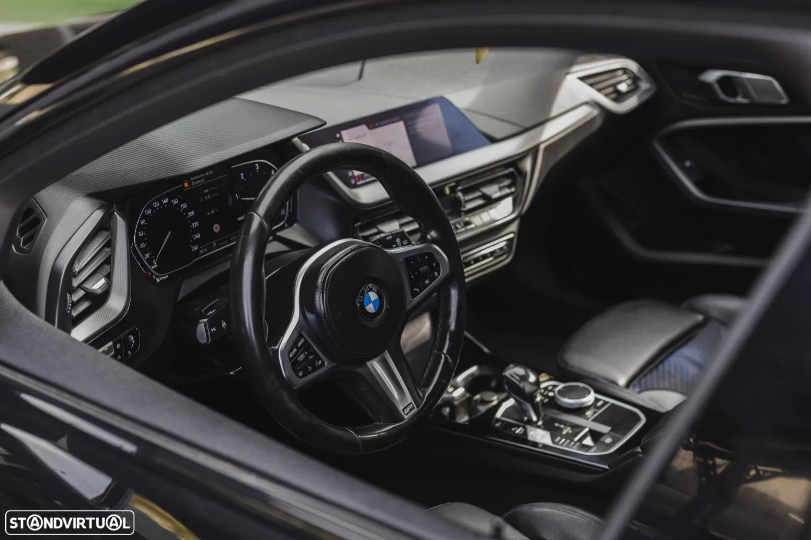 BMW 116 d Pack M Auto - 25