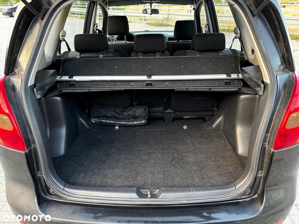 Toyota Corolla Verso 2.0 D-4D Sol - 16