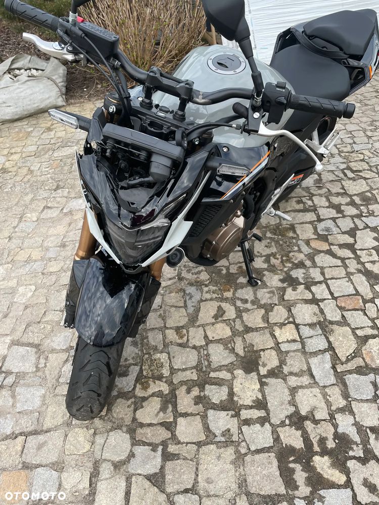 Honda CB - 9