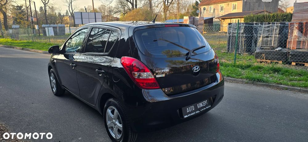 Hyundai i20 1.2 UEFA EURO 2012 Edition - 3