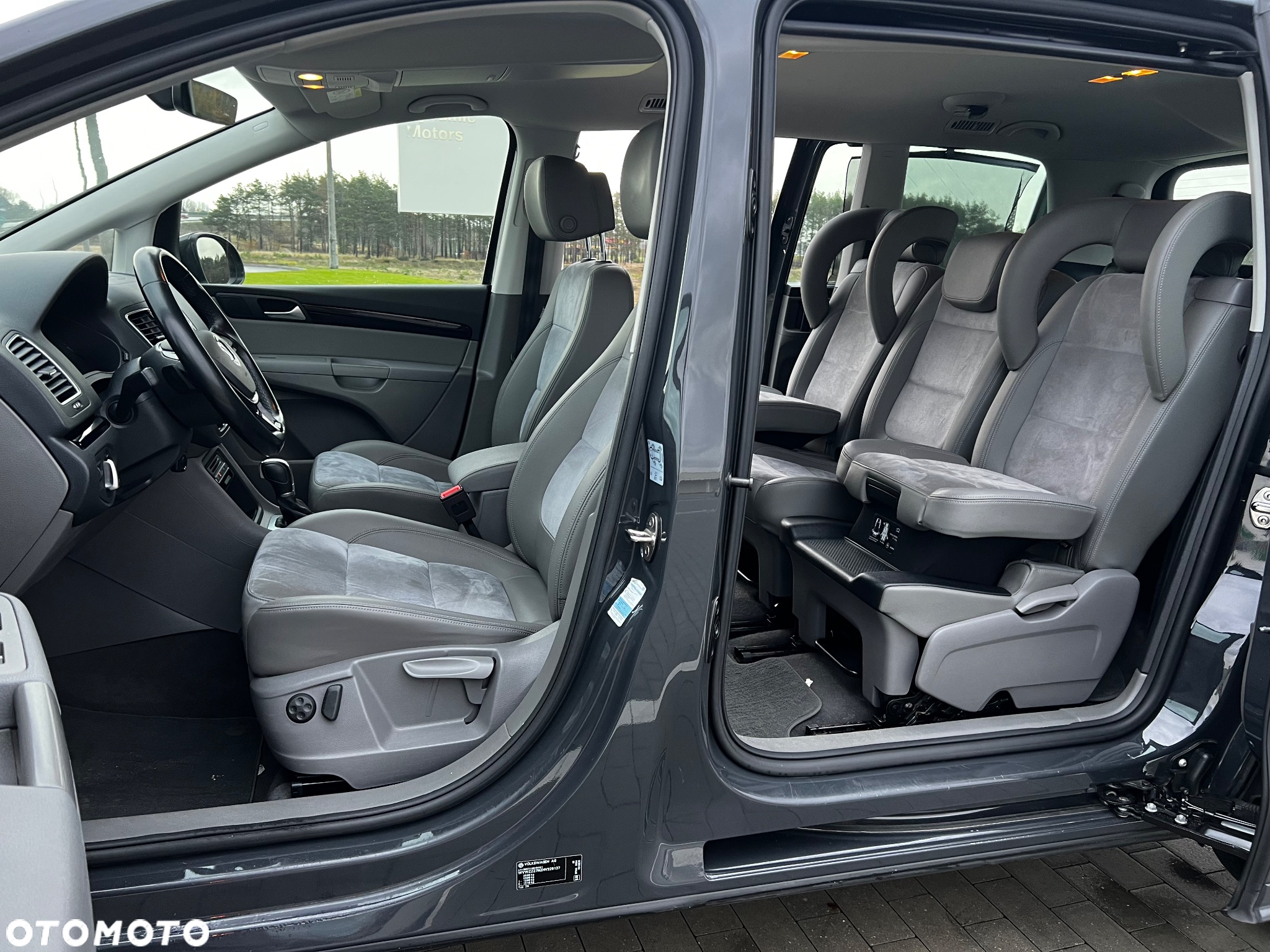 Volkswagen Sharan 2.0 TDI BMT Highline DSG - 25