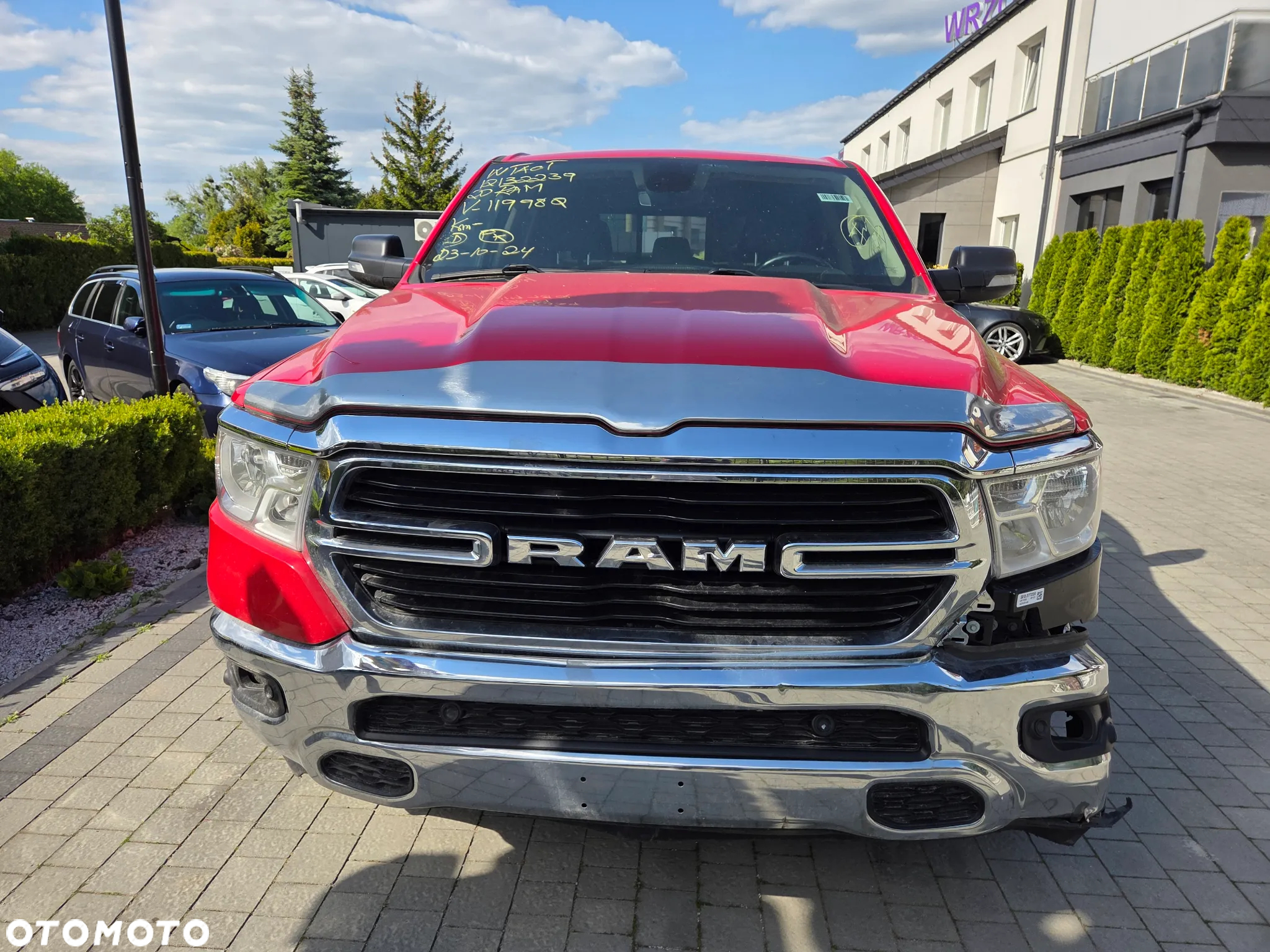 Dodge RAM 1500 5.7 4x4 - 21