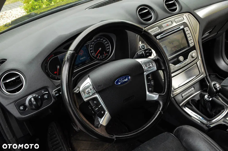 Ford Mondeo 2.0 TDCi Titanium X - 27