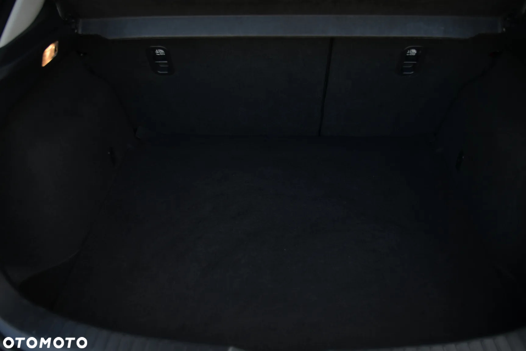 Mazda 3 SKYACTIV-G 120 Urban Limited - 24