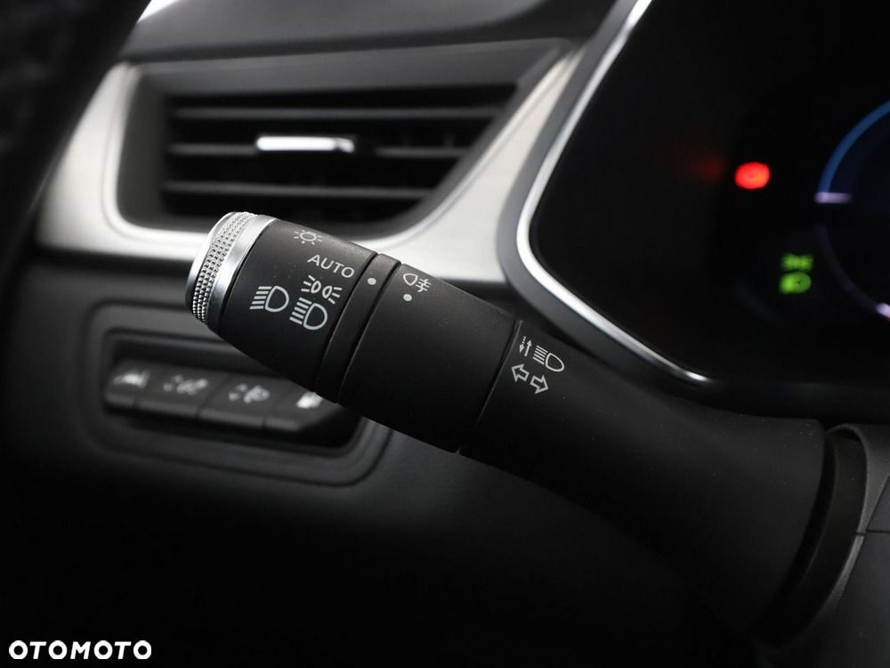 Renault Captur E-TECH 160 INTENS - 35