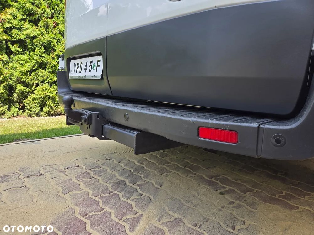 Ford Transit - 17