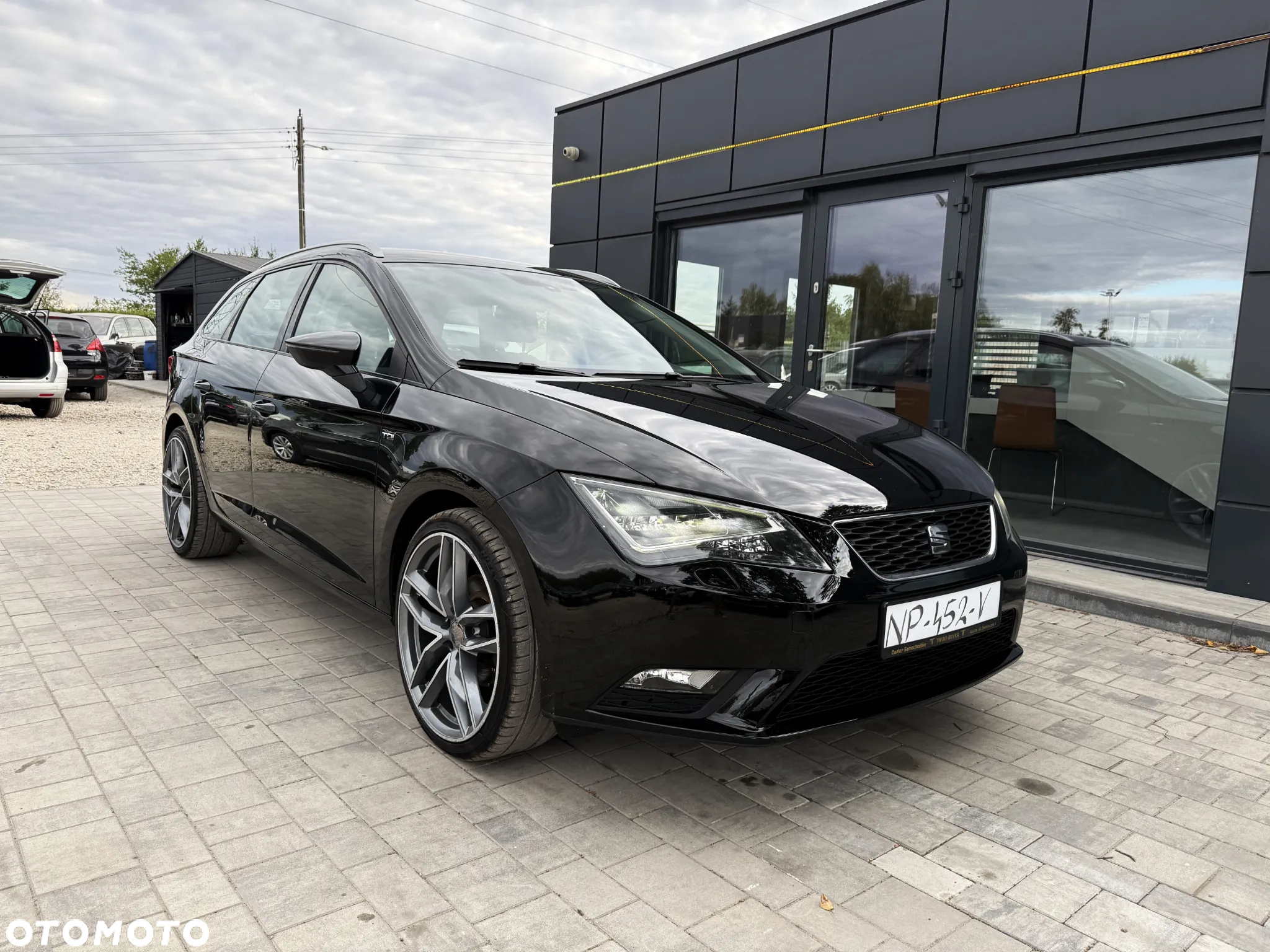 Seat Leon 2.0 TDI FR S&S - 9