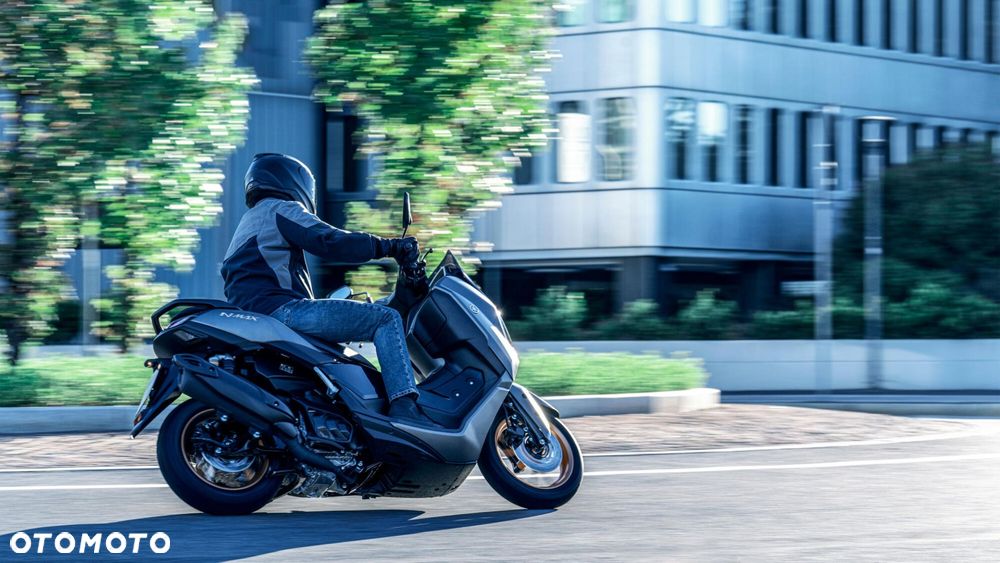 Yamaha NMAX - 5