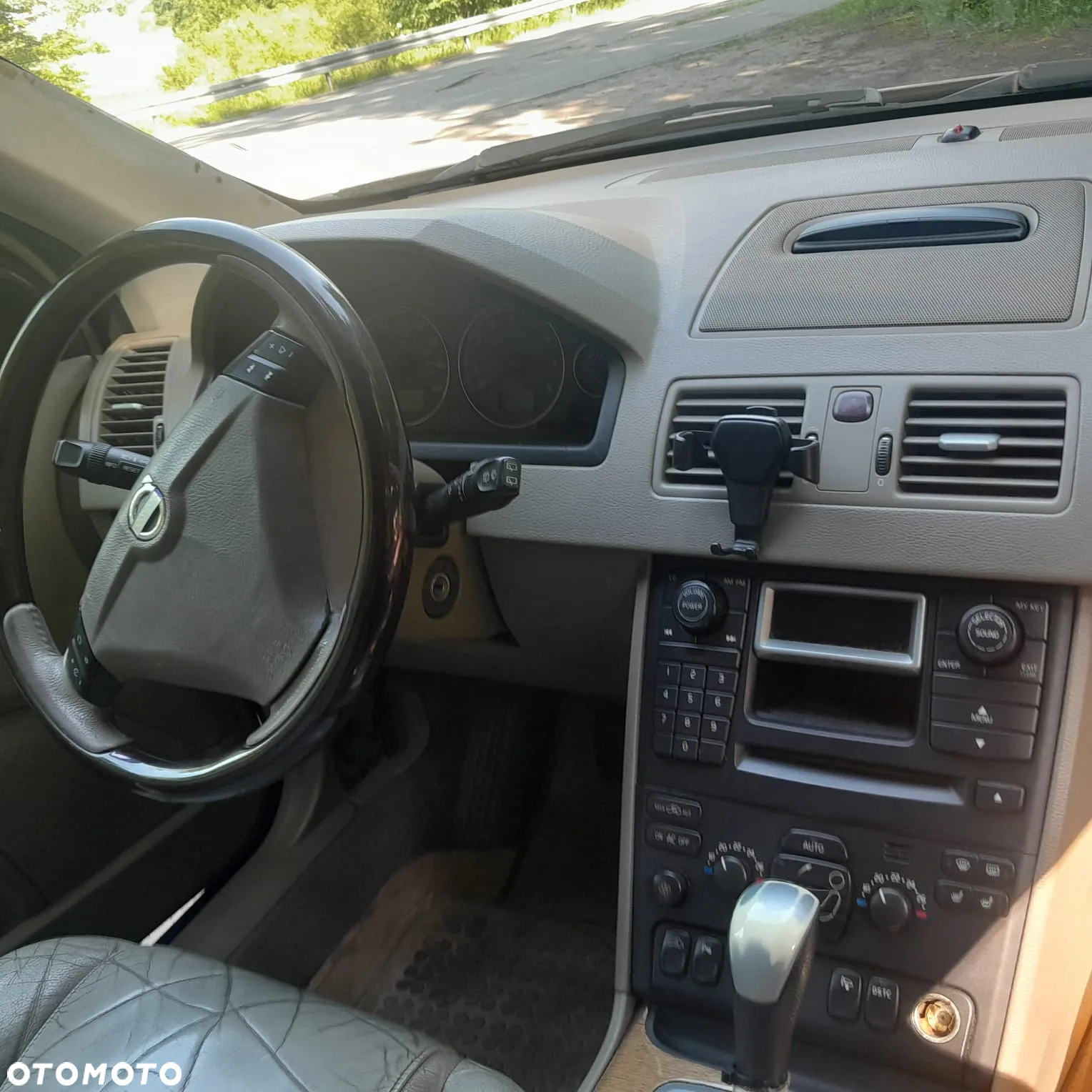 Volvo XC 90 - 15