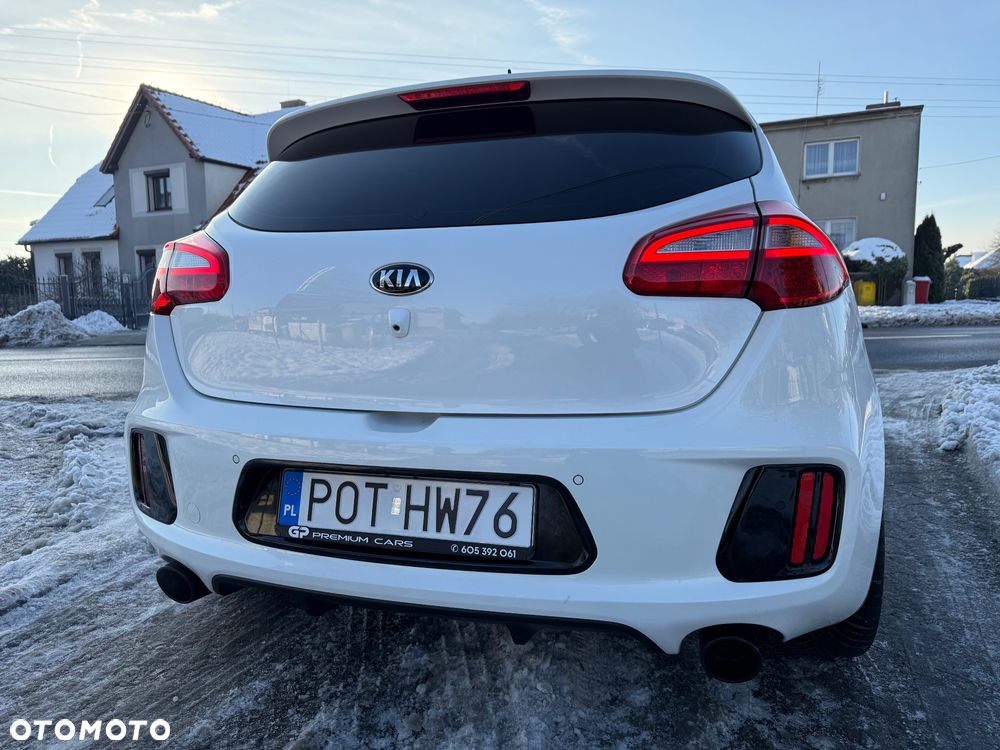 Kia Ceed 1.6 T-GDI GT-Track - 10
