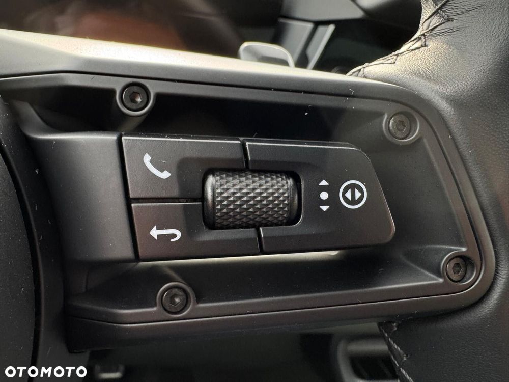 Porsche Cayenne - 27