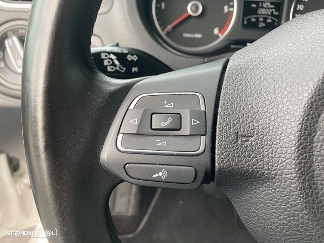VW Polo 1.6 TDI DSG Life - 15