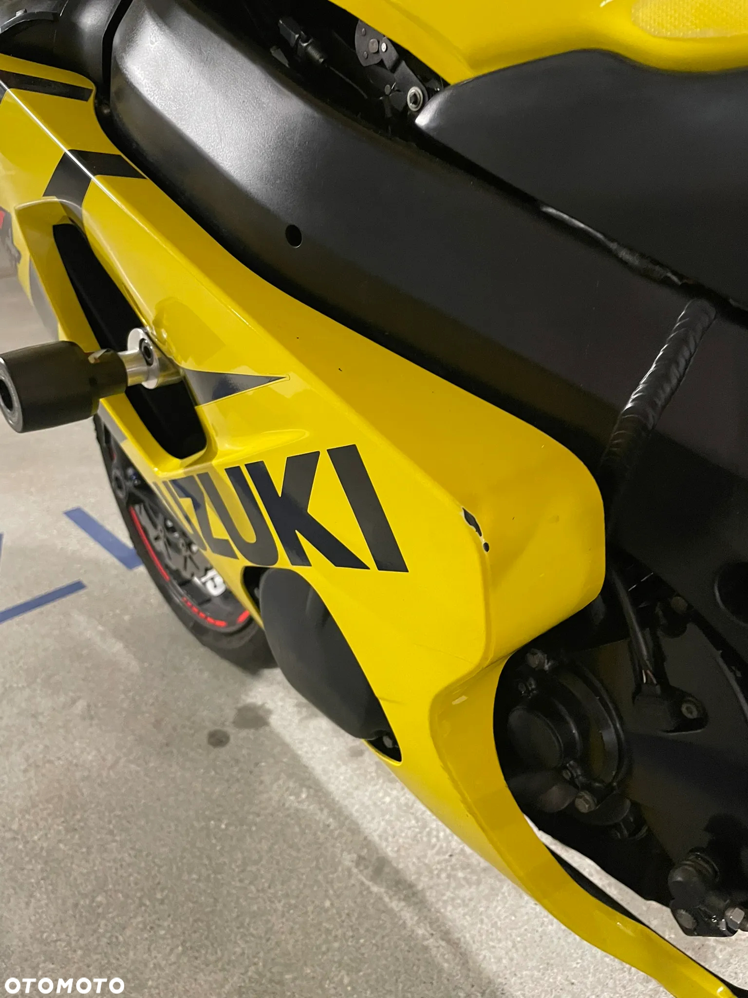 Suzuki GSX-R - 7
