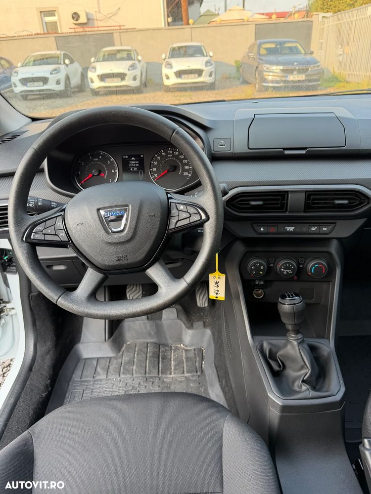 Dacia Logan TCe 90 MT5 Expression - 7
