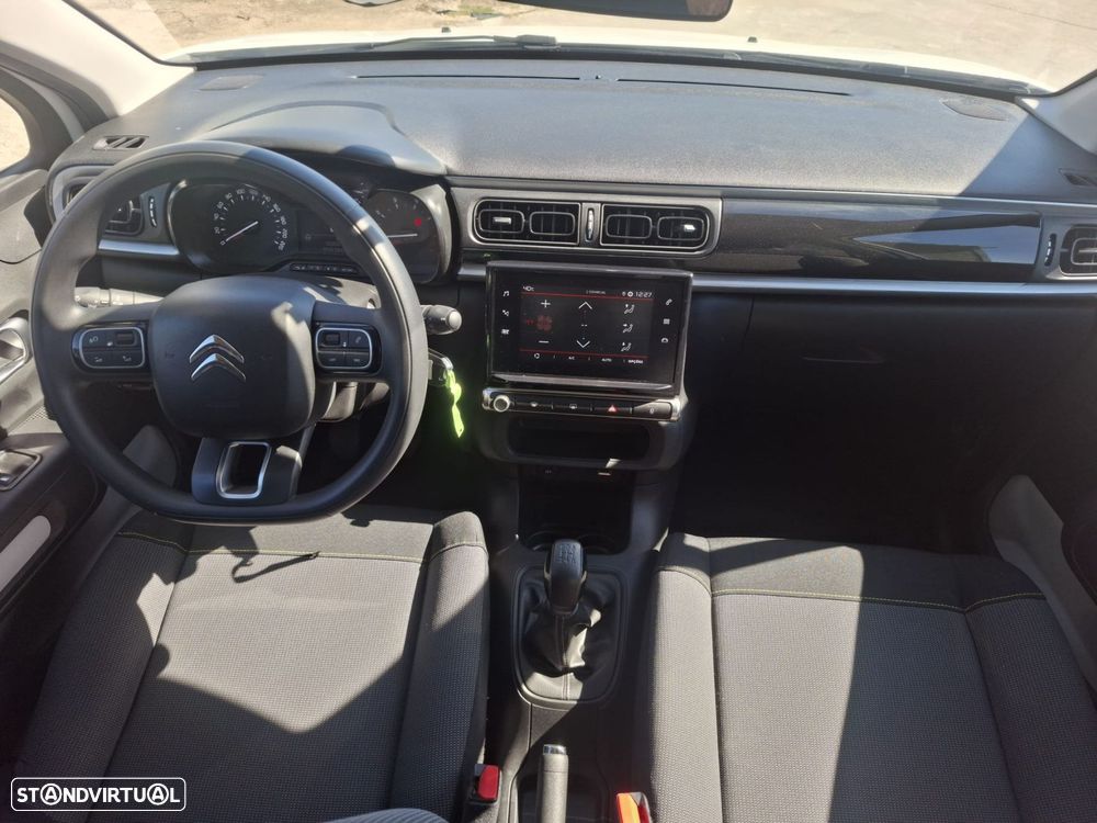 Citroën C3 1.2 PureTech Shine - 16