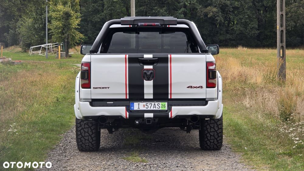 RAM 1500 5.7 Crew Cab Bighorn - 9