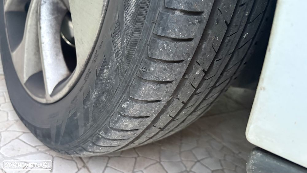 Renault Clio Sport Tourer 1.5 dCi Limited EDition - 12