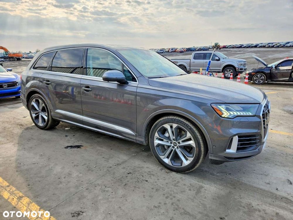 Audi Q7 - 6
