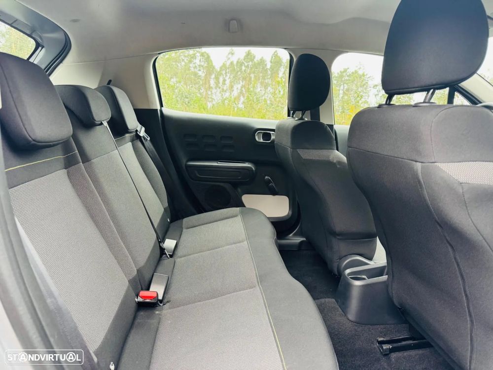 Citroën C3 1.2 PureTech Shine - 38