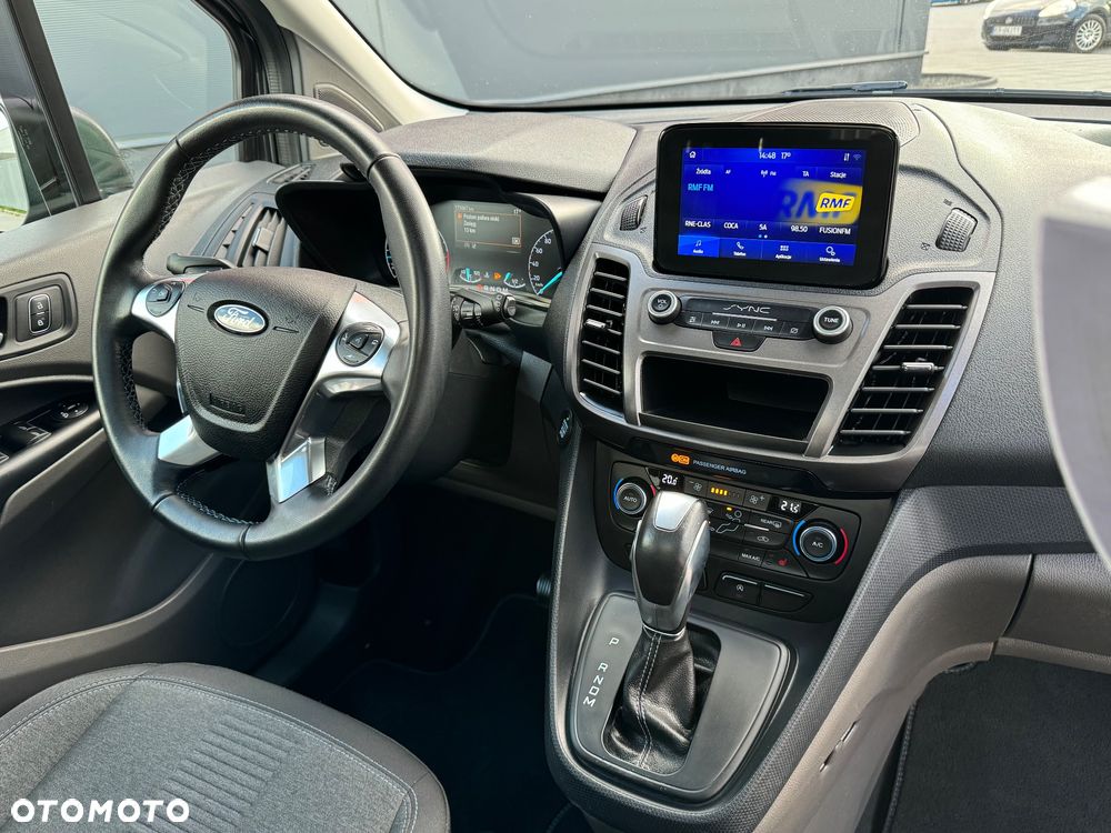 Ford Tourneo Connect Grand - 9