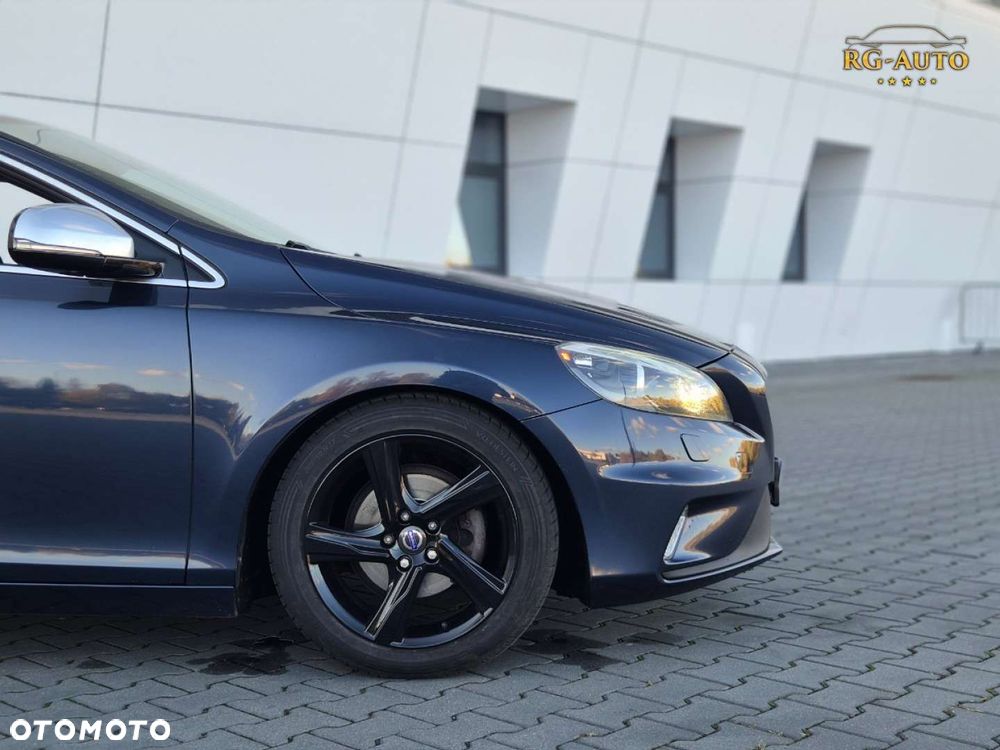 Volvo V40 - 18