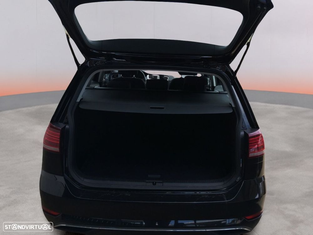 VW Golf Variant 1.6 TDi Confortline - 6