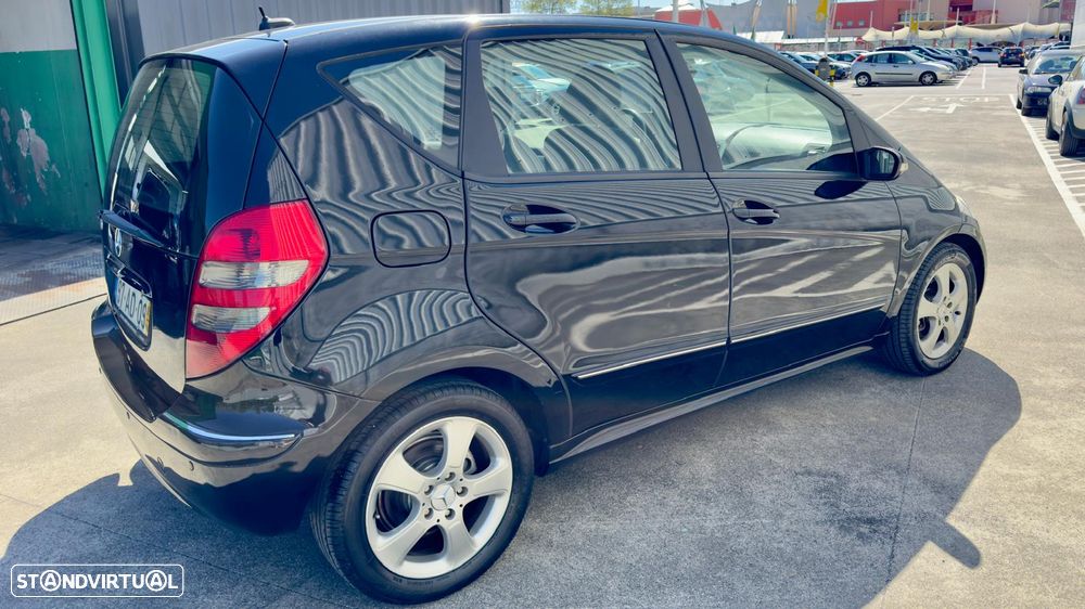 Mercedes-Benz A 150 Avantgarde Automatic - 2