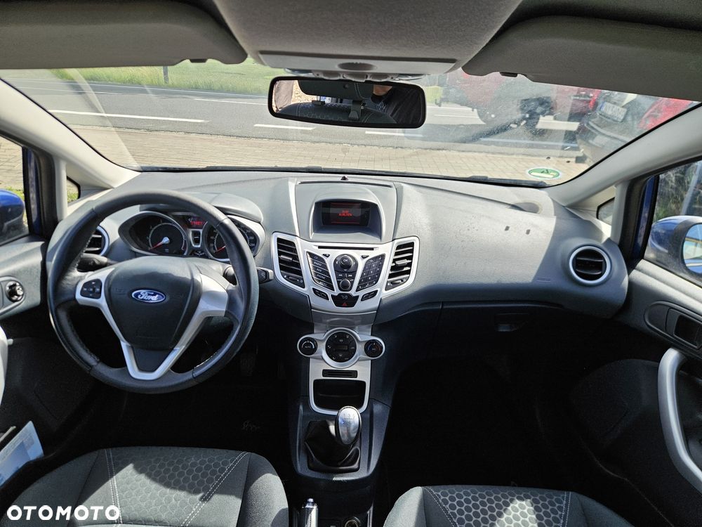 Ford Fiesta - 6