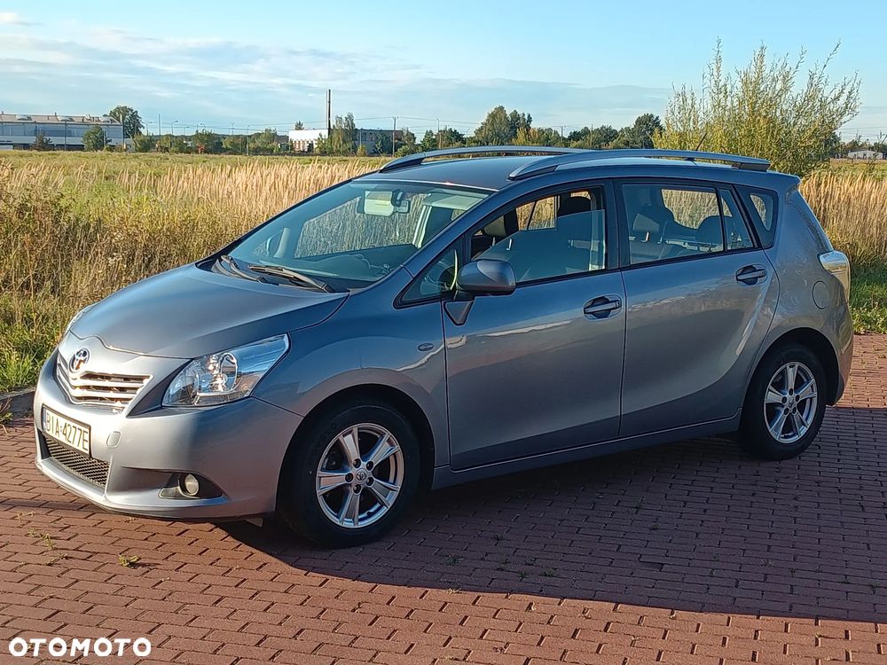 Toyota Verso 2.0 D-4D - 20