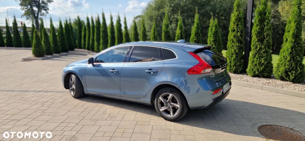 Volvo V40 D2 Summum - 4