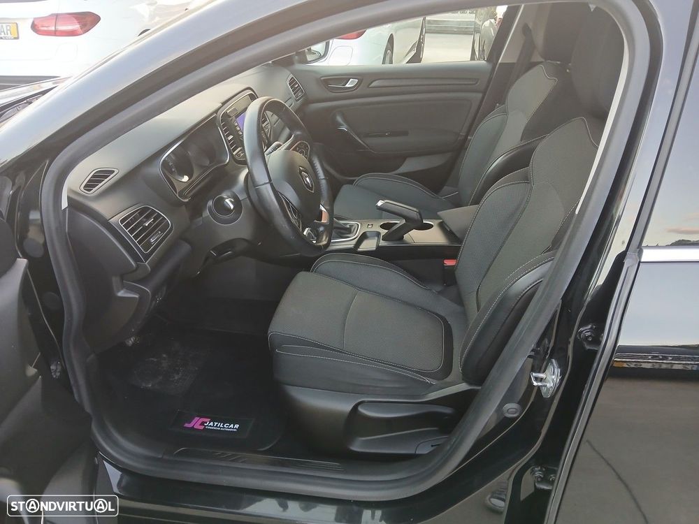 Renault Mégane 1.5 Blue dCi Zen - 18