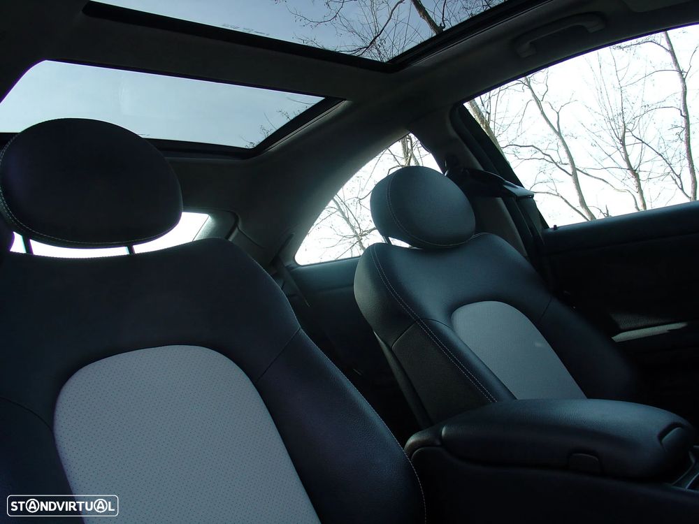Mercedes-Benz C 220 - 13