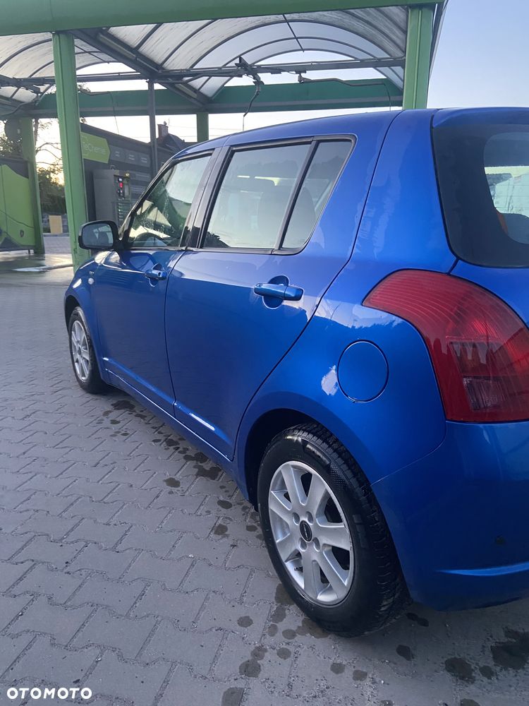 Suzuki Swift - 9