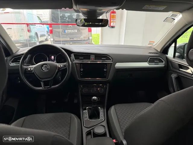 VW Tiguan 1.6 TDI Confortline - 10