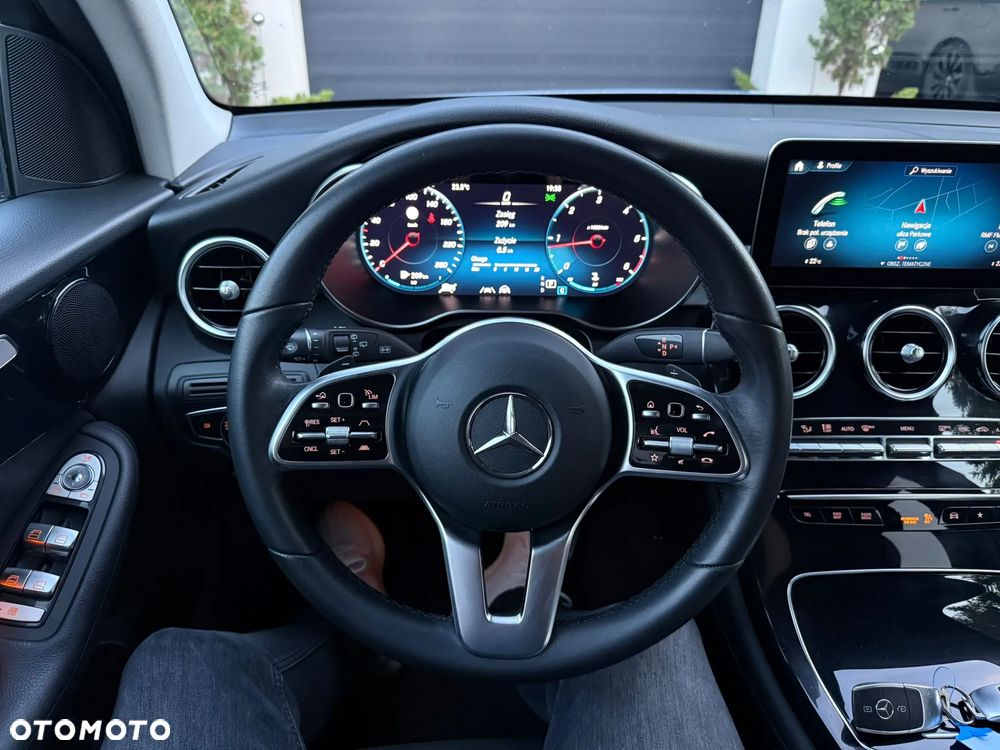 Mercedes-Benz GLC 200 d 4Matic 9G-TRONIC - 22