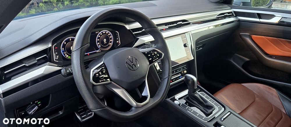 Volkswagen Arteon Shooting Brake 2.0 TDI SCR DSG Elegance - 21