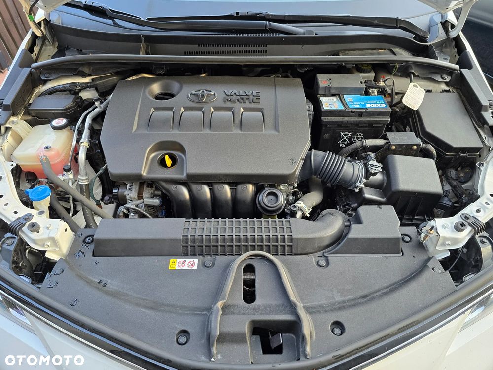 Toyota Corolla 1.6 Comfort - 24