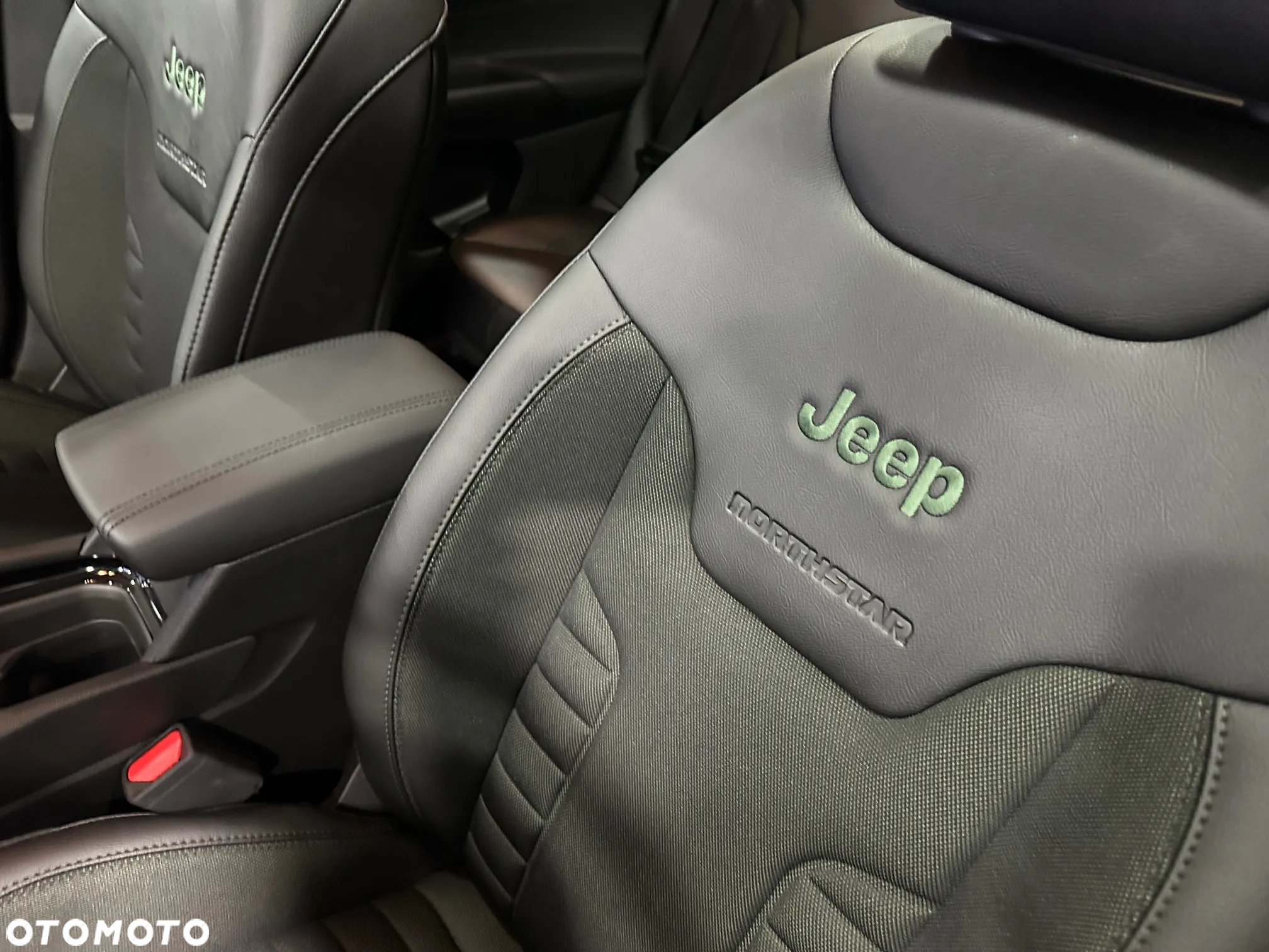 Jeep Compass 1.5 T4 mHEV Night Eagle FWD S&S DCT - 10