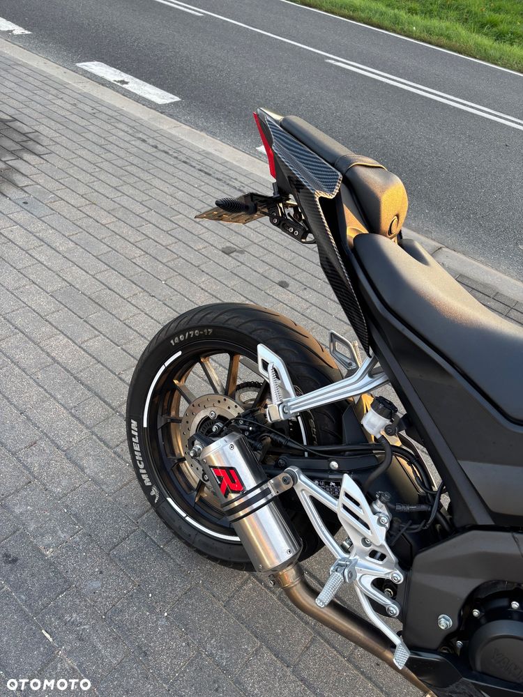 Yamaha YZF - 8