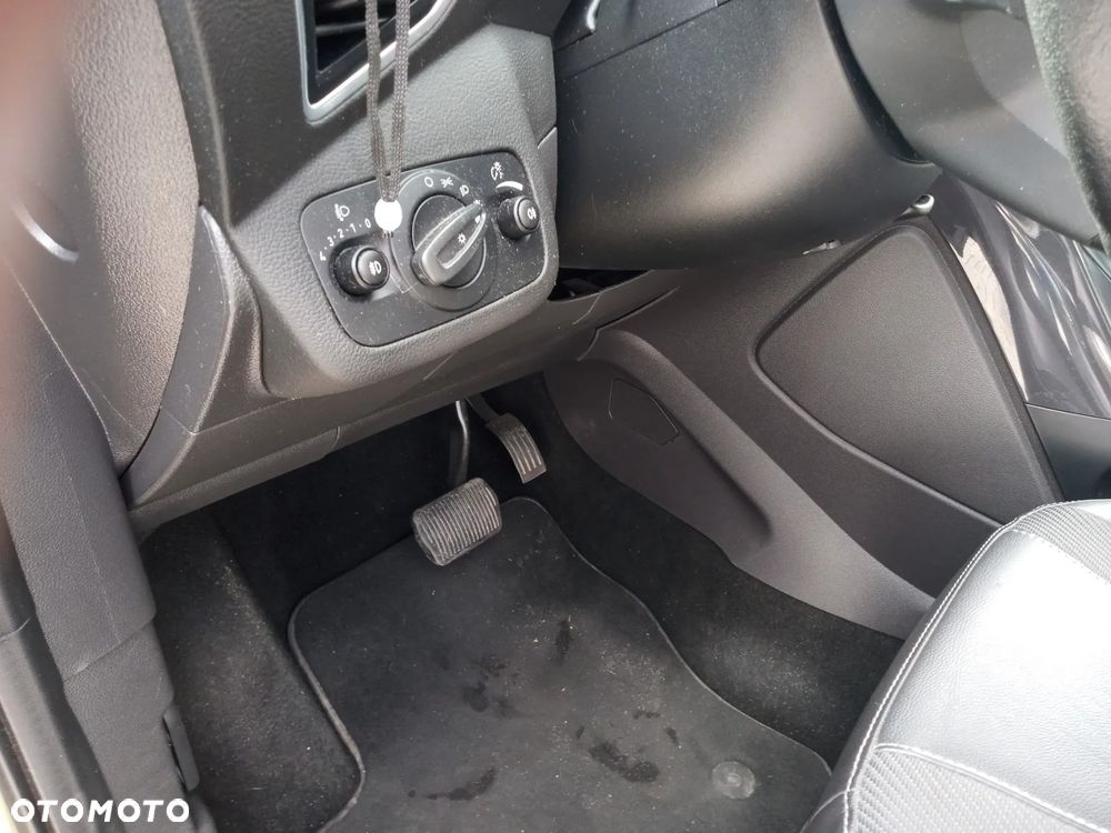 Ford Kuga 2.0 TDCi 4x4 Titanium - 17