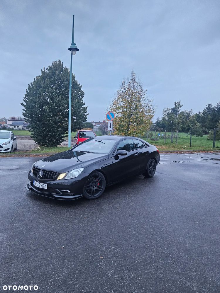 Mercedes-Benz Klasa E 350 CDI BlueEff - 16