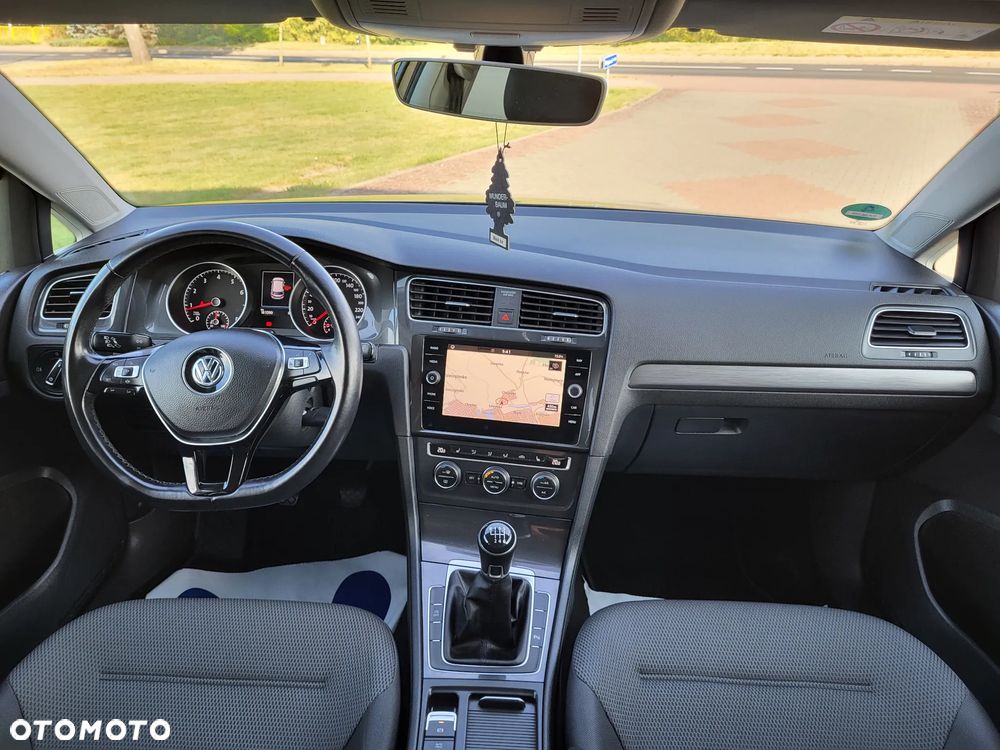 Volkswagen Golf 1.5 TSI BlueMotion ACT Highline - 22