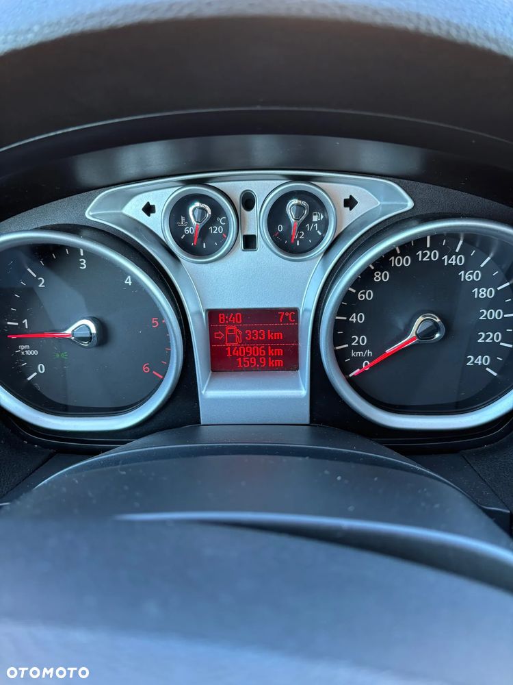 Ford Kuga 2.0 TDCi Titanium FWD - 11