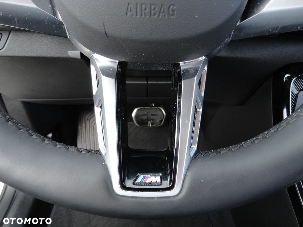 BMW X1 sDrive18i M Sportpaket - 25