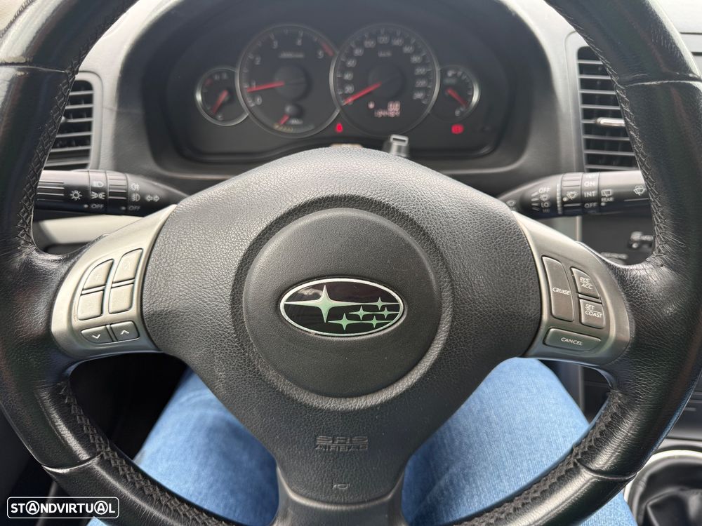 Subaru Legacy Outback - 7