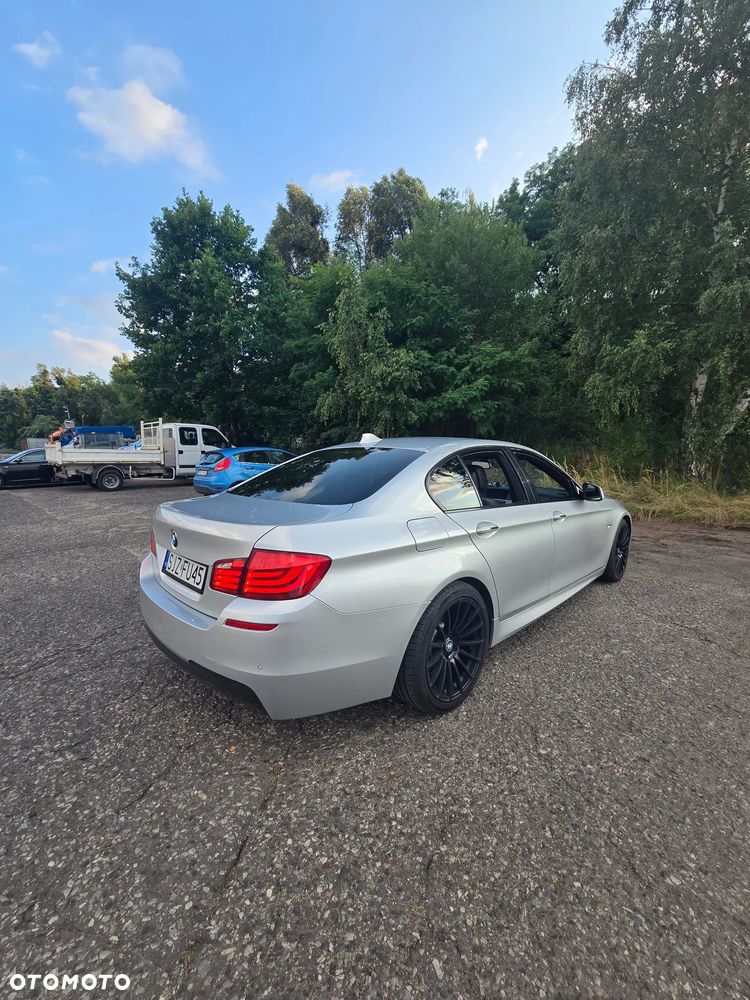 BMW Seria 5 520d - 5