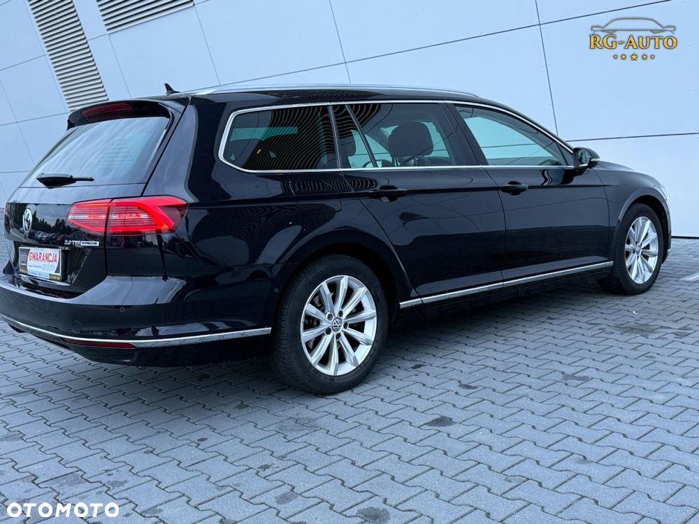 Volkswagen Passat - 8