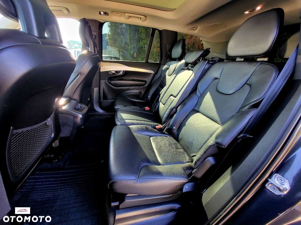 Volvo XC 90 - 6