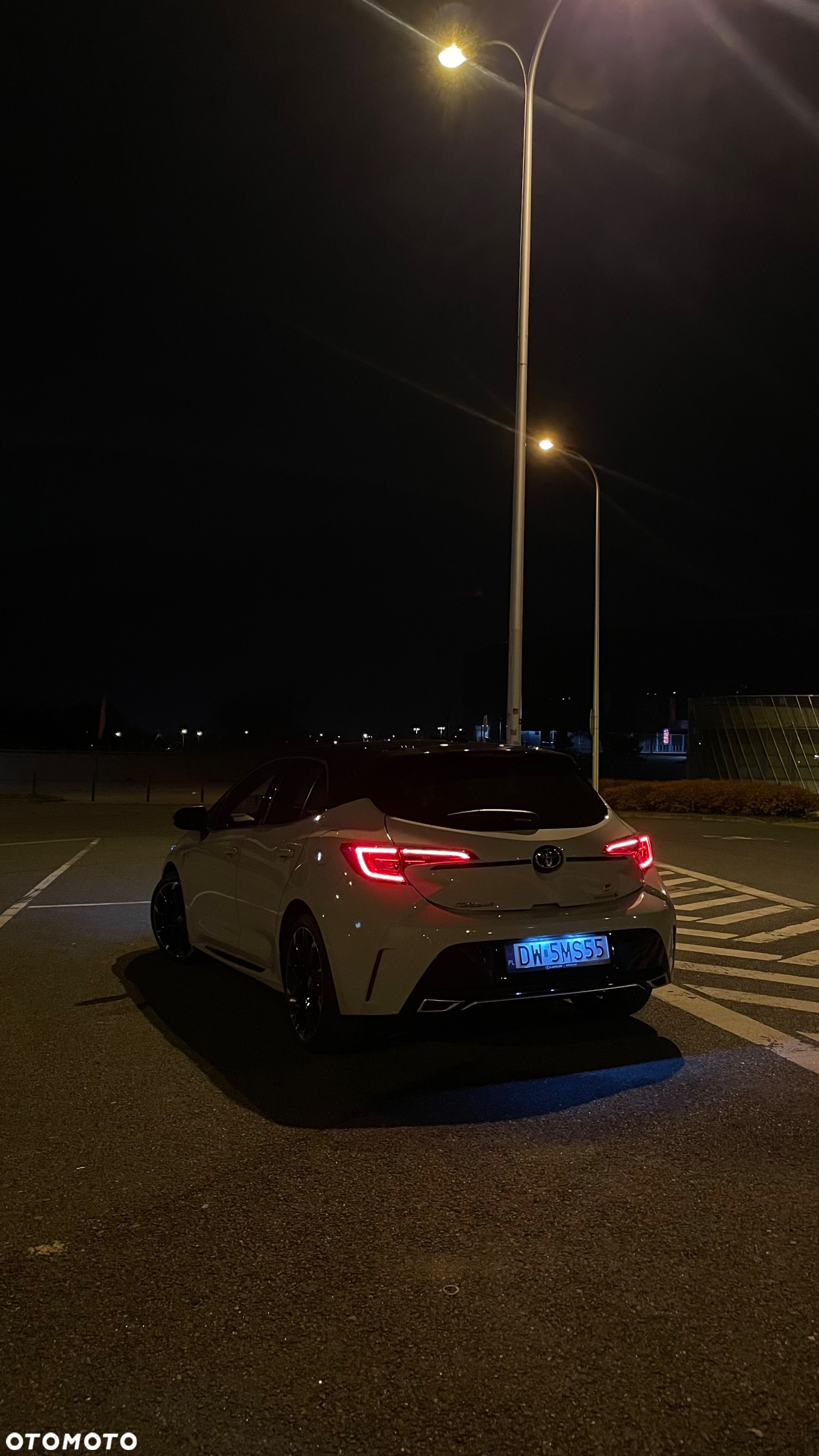 Toyota Corolla - 4